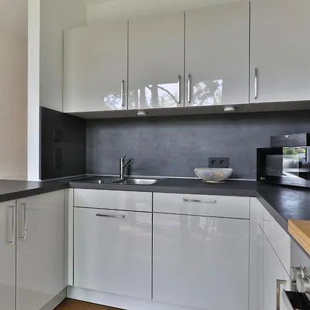 Moderne Studio-wohnung - Lichtblick *